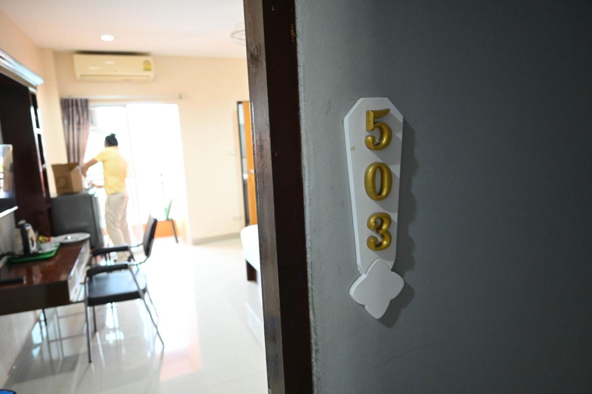 Royal Star Suites Pattaya Exteriör bild